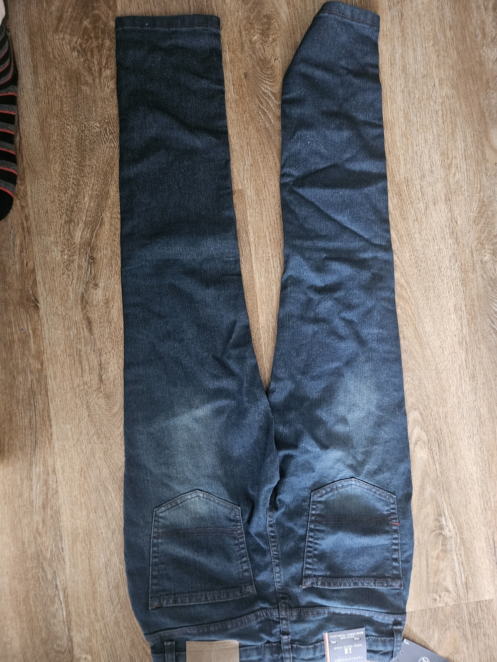 Tommy Hilfiger Men's Skinny Jeans in Dark Blue Wash